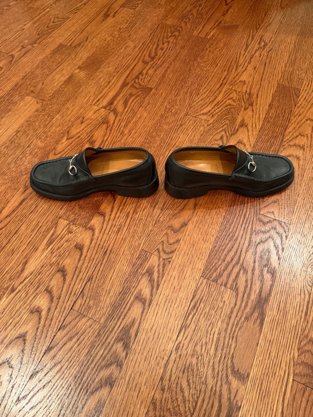 Gucci Black Leather Women's Horsebit Loafers - Picture 2 of 4